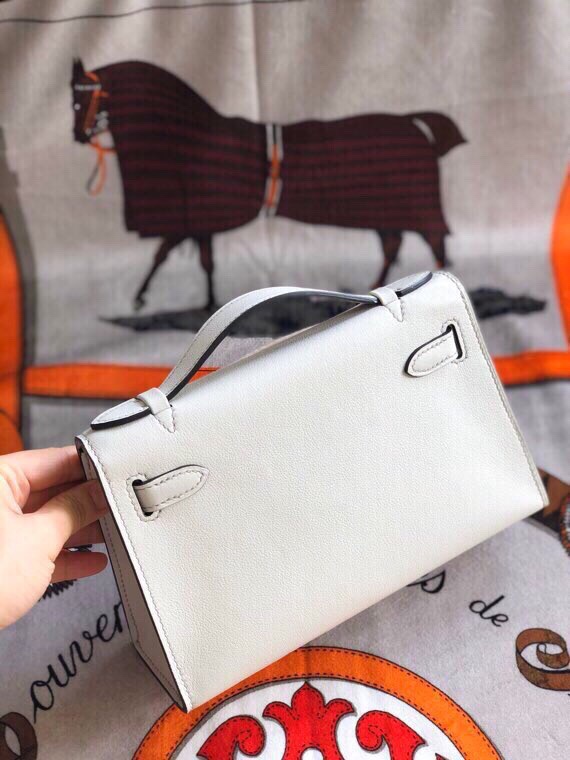 에르메스 미니 켈리백22 끄레 은장 스위프트